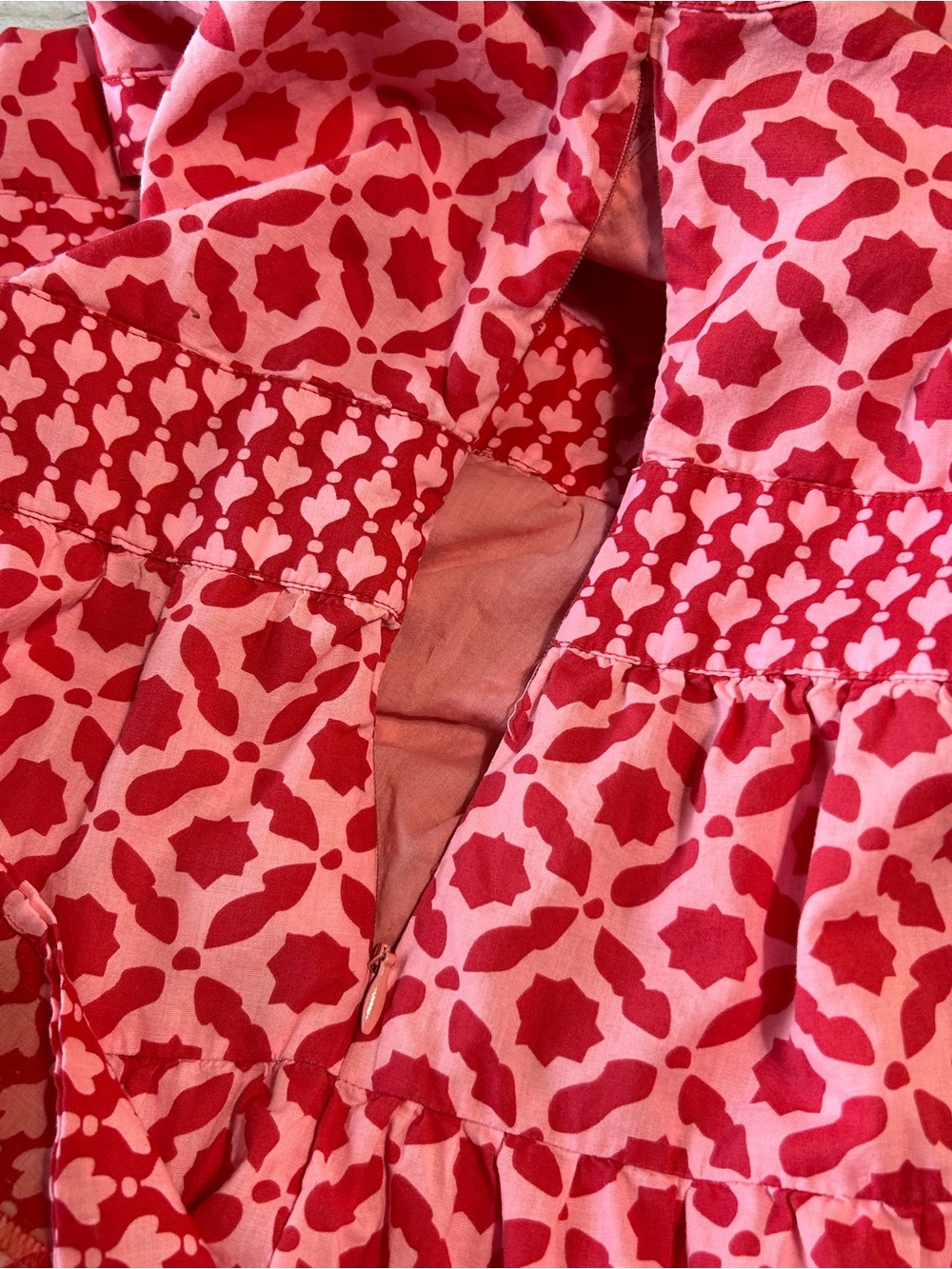 Vineyard Vines Pink & Red Geometric V-Neck Dress Size Small Preppy Vacation - Picture 10 of 10